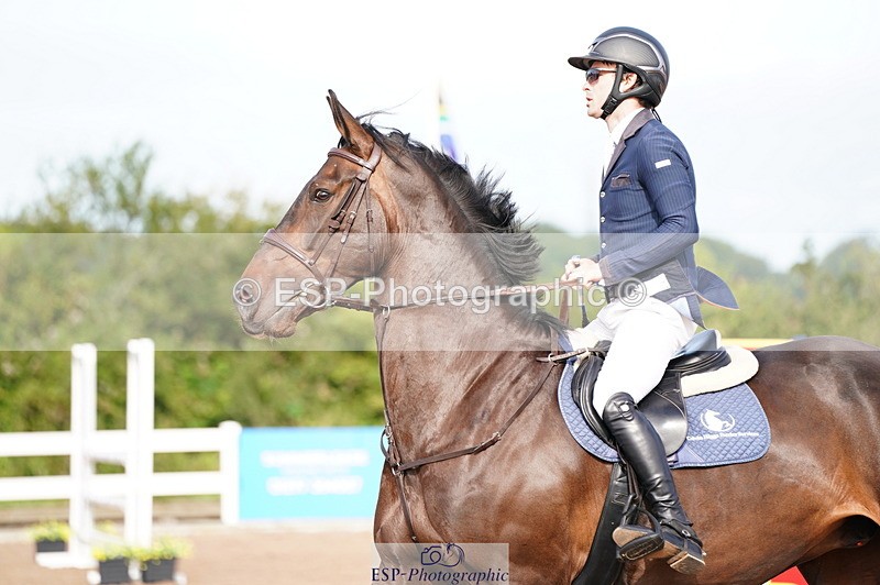 240804A-092646-09858 - Cls 48 Snr Discovery and 1m Open