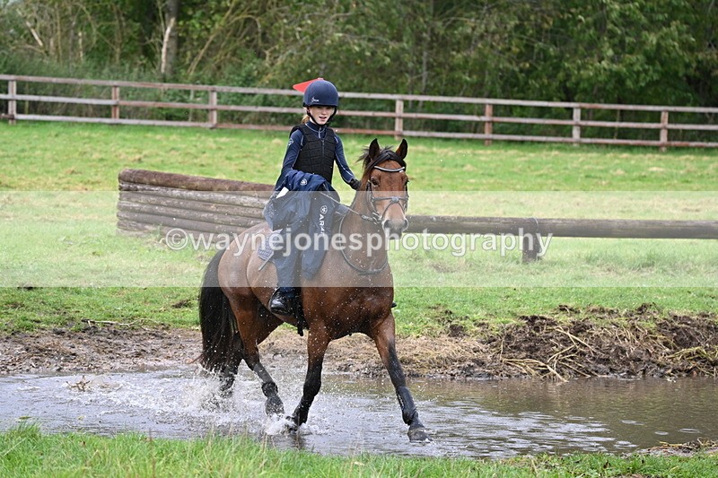 WJ6_4406 - Time at Photographer 11:57 to 12:14
