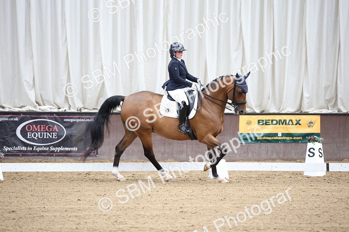 SBM_004054 - Class 8 - Advanced Medium 6 Silver
