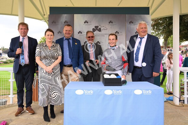 yr04092022r1-58 - Race 1 1.45pm IRE Incentive, It Pays To Buy Irish EBF Novice Stakes