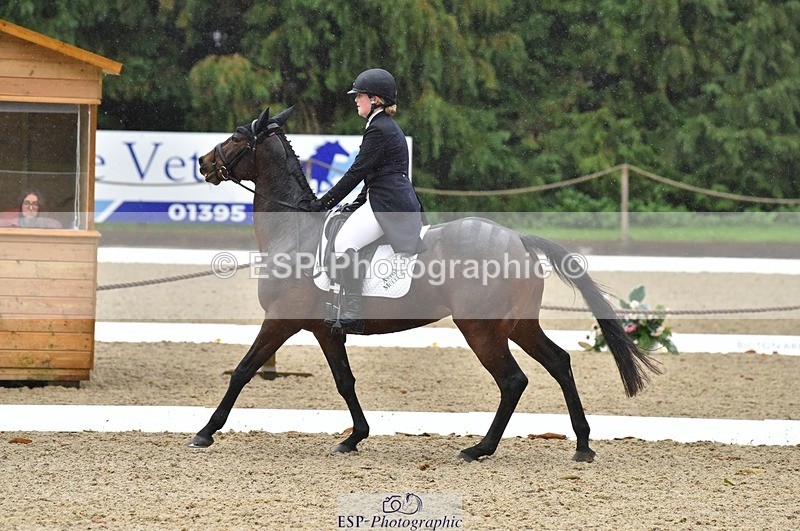 231018-152412-00770 - 009-FUTURE.GRAVITIE-Gini.Hope-DR