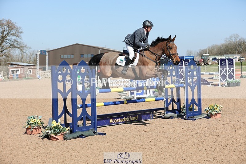 250402-115442-00425 - Cls 4 Newcomers and 1.10m Open