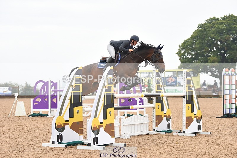 230916A-112120-04063 - Cls 14 Snr Foxhunter