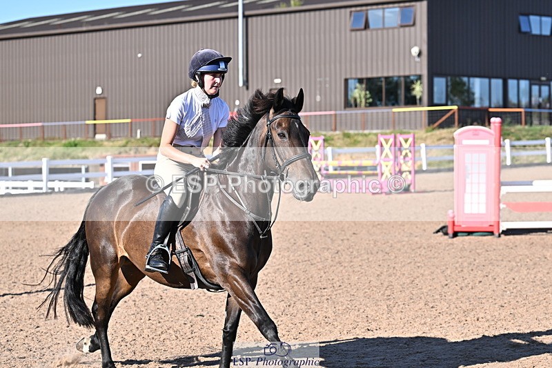 250708A-182804-00536 - 90cm Classes