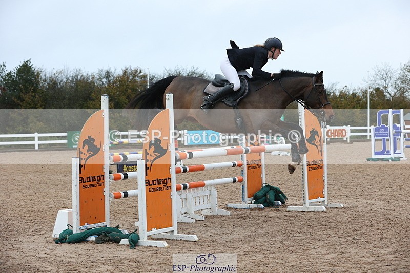 231112A-124224-04148 - Cls 19 Snr 1.05m Open