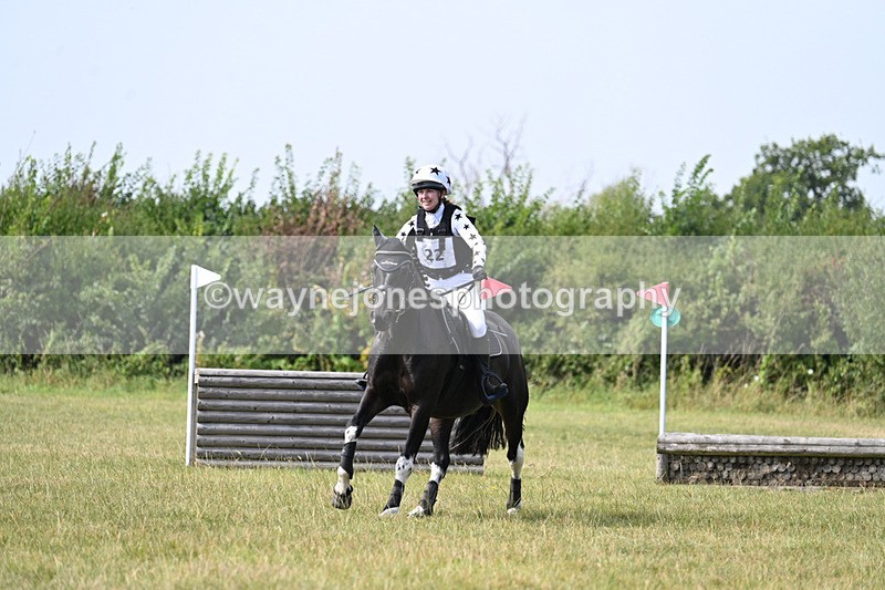 WJ7_6711 - 60cm XC Time 12:34 to 12:54