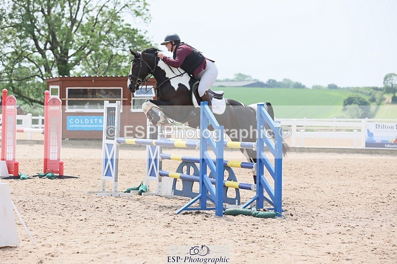 250523-121851-01258 - Cls 09 A&B  Snr Disc & 1.00m Open