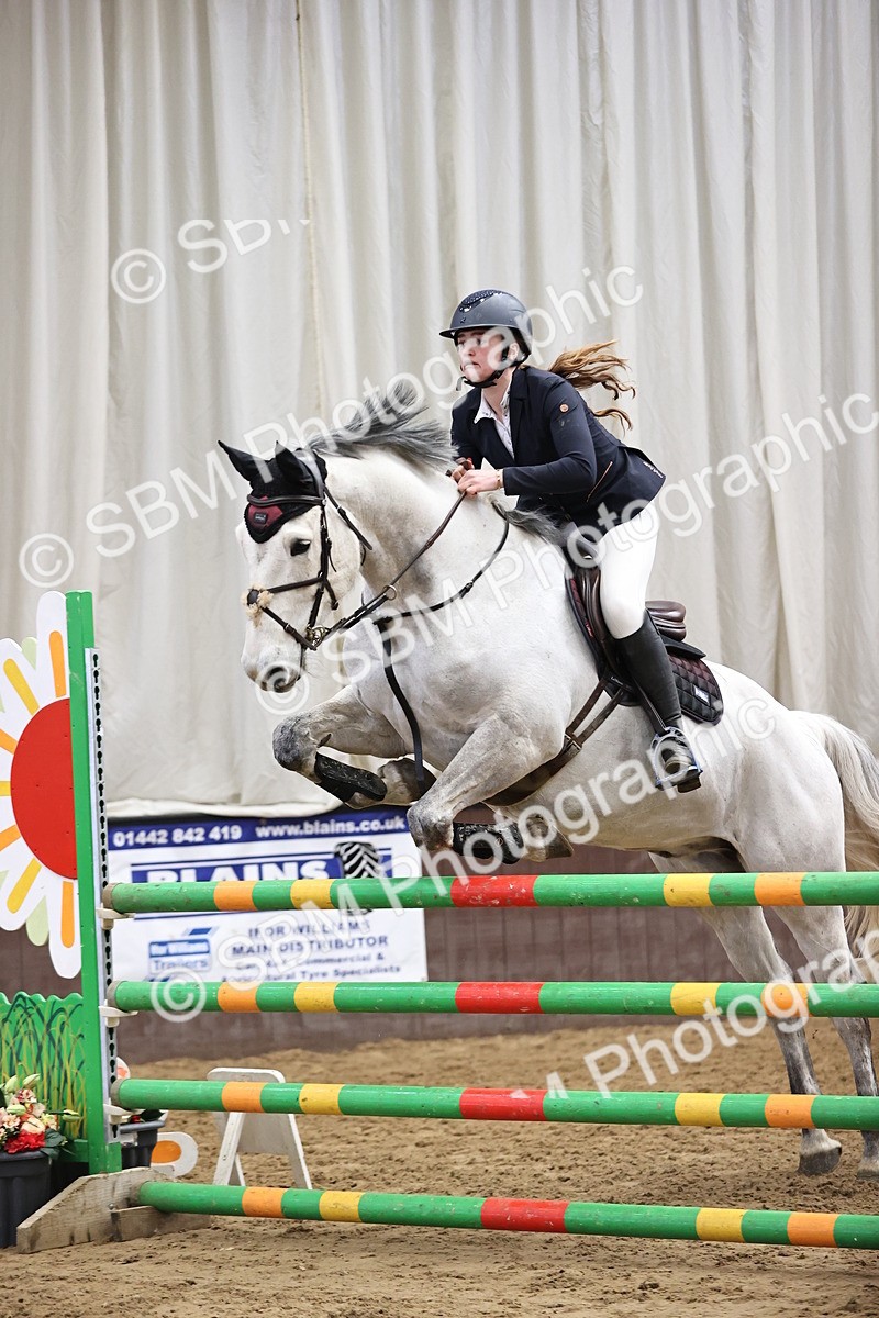 SBM_006224 - Class 16 - Senior Newcomers - 1.10m Open