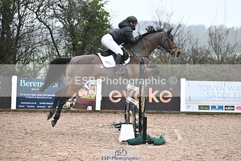 260218-140015-00776 - Cls 4 Newcomers and 1.10m Open