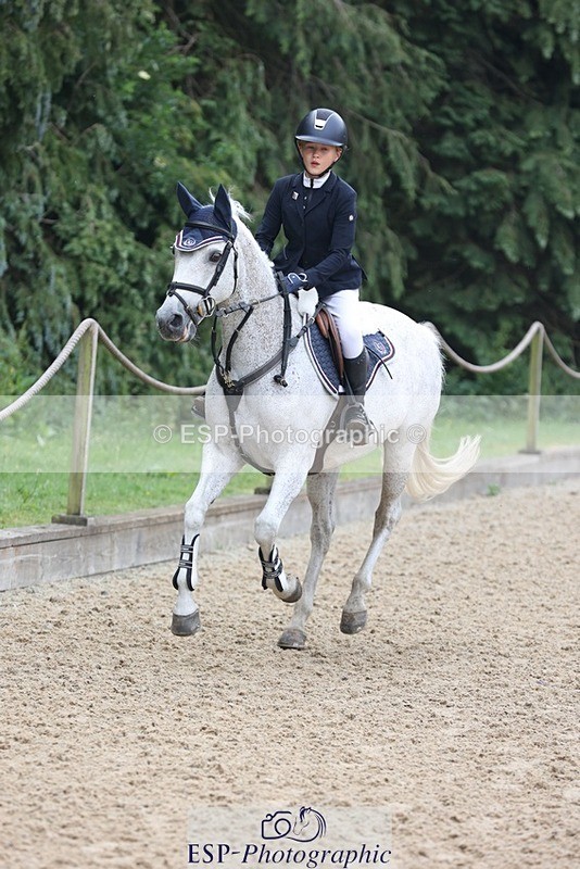 230618-091643-09556 - Cls 19 Pony Intro 1m