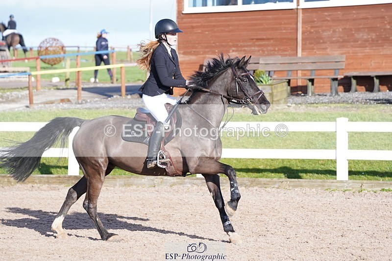 250222-152400-02458 - Cls 15 Foxhunter and 1.20m Open