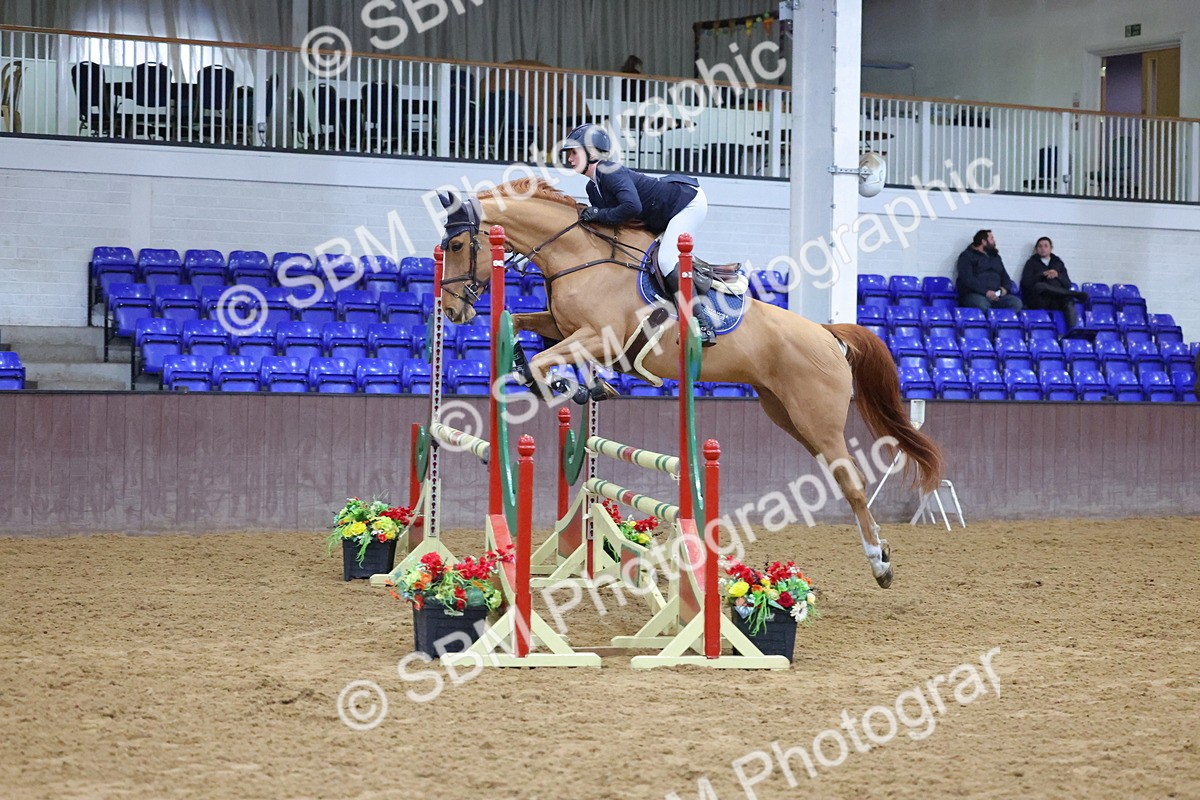 1I0A4956 - Class 9 - Senior Newcomers/ 1.10m Open