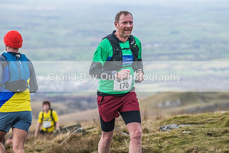 Nine Standards-373 - Nine Standards Fell Race Thursday 1st January 2026