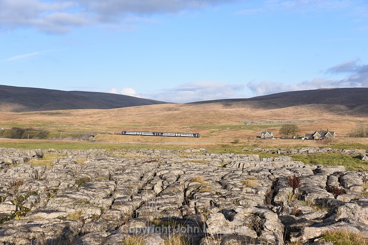 JL - 3.12.22 158855 & 158902 10:09 Appleby - Leeds, Ribblehead - Ribblehead