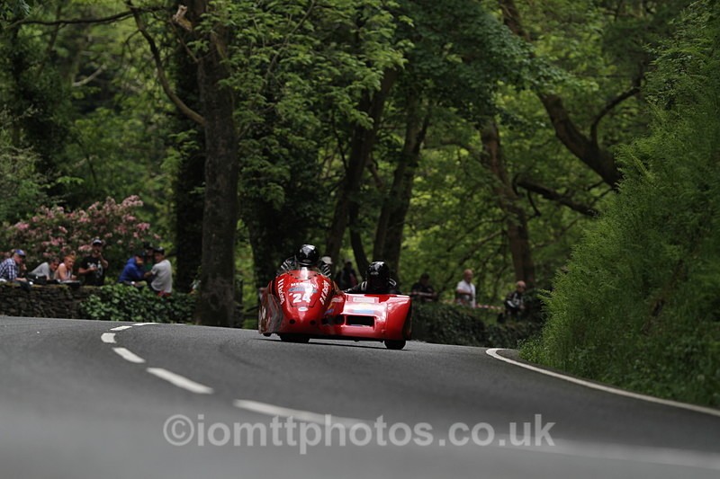 PR155400 - Sidecar Race 1