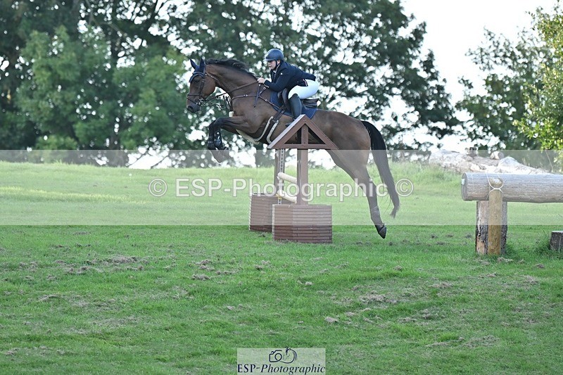 230909-181804-08047 - Cls 14 Snr 1m Derby