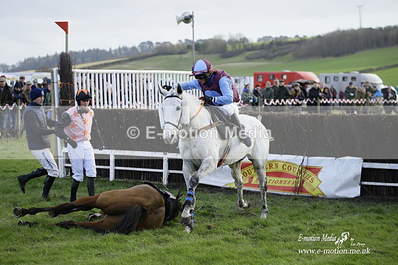 PtP 300122 572 - South Dorset Hunt - Point-to-Point Races 30/01/2022