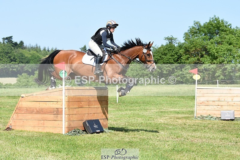 230527-154108-12249 - 372-INDYGO_BLUE-Jess_Butler-XC