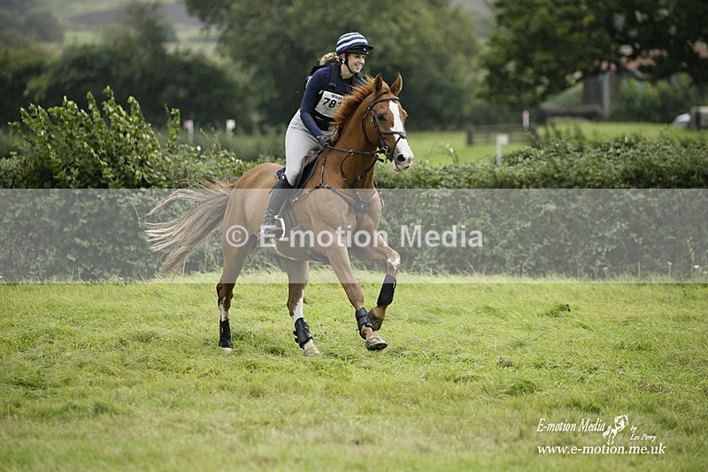  WWHT 031021 3607 - Intermediate Pairs (0.90m) 03/10/21