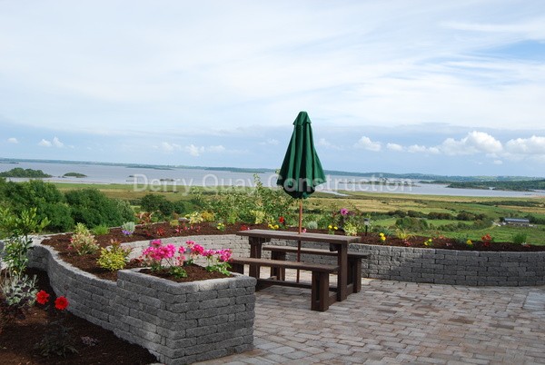  - Garden Paving, Walling & Decking
