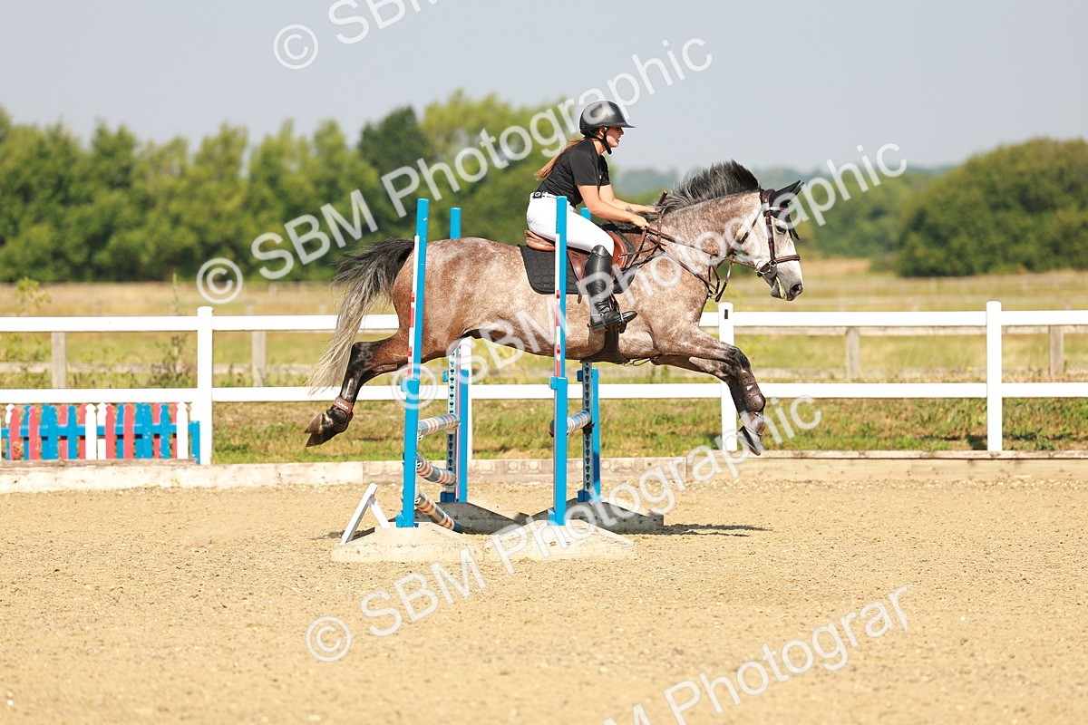 1I0A0105 - Class 1 - Clear Round