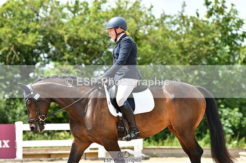 230702A-142930-10691 - Cls 32 Medium 73