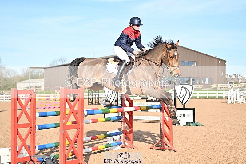 241113A-135427-00750 - Cls 05A&B Snr Fox & 1.20m Open