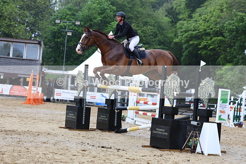 3E7A7562 - Class 9: Senior 1.30m open