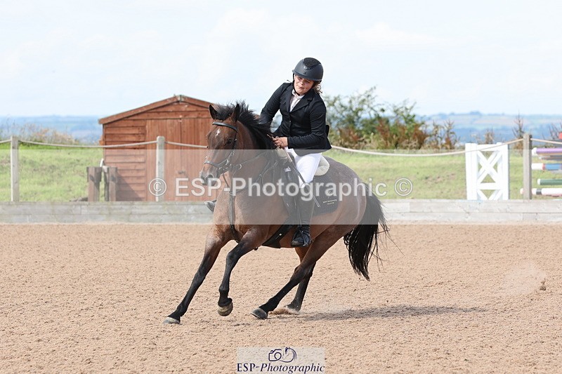 240714A-100107-01696 - Cls 3 A&B Pony BN & 80cm Open