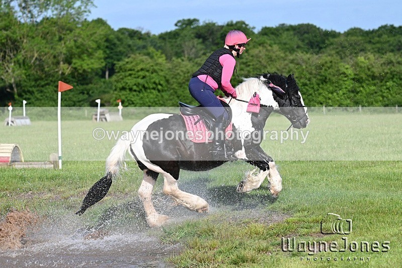 WJ7_1445 - Kellie Gemma Ashleigh - Chiltern XC 27-05-24