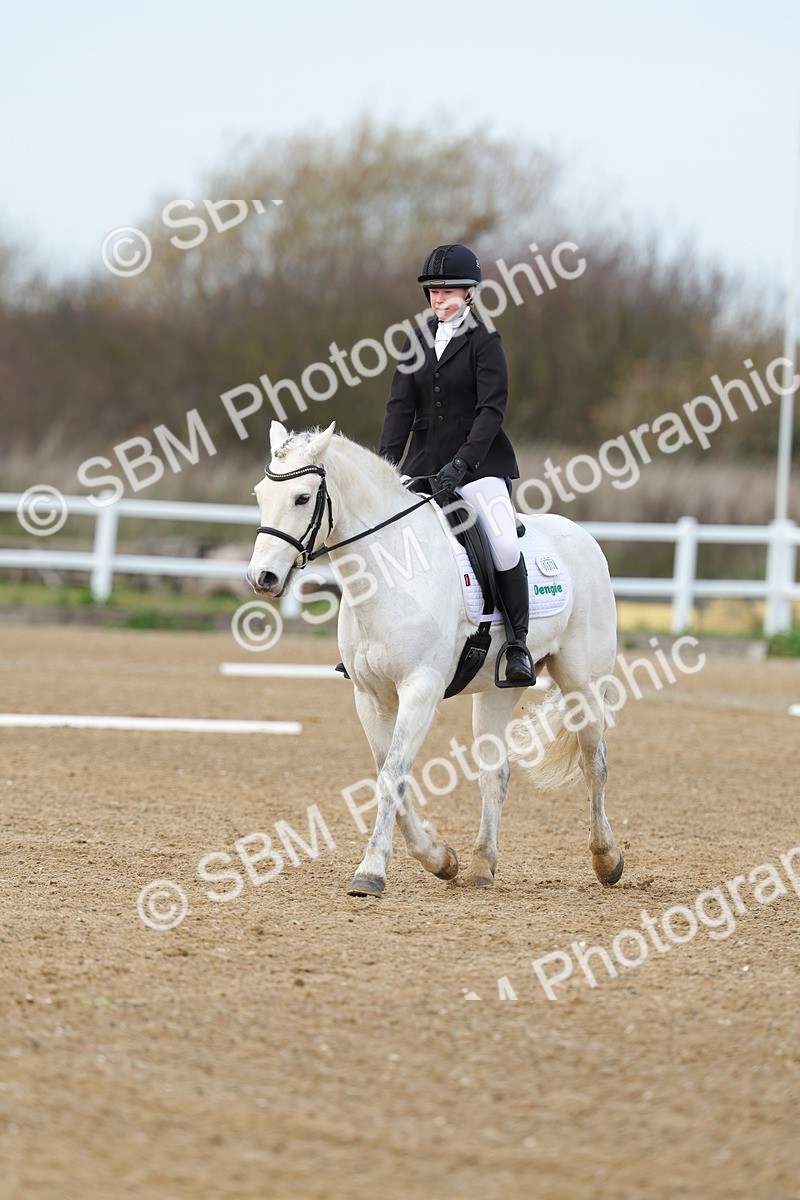 SBM_003801 - Class 7 - Novice 3