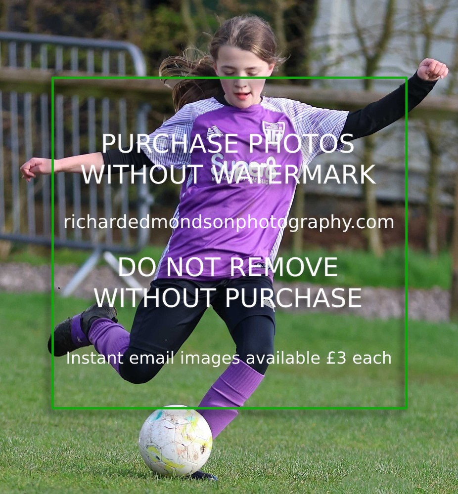 533A3237 - Kendal United Girls Under 10's vs Lune Valley Lightning Under 10's