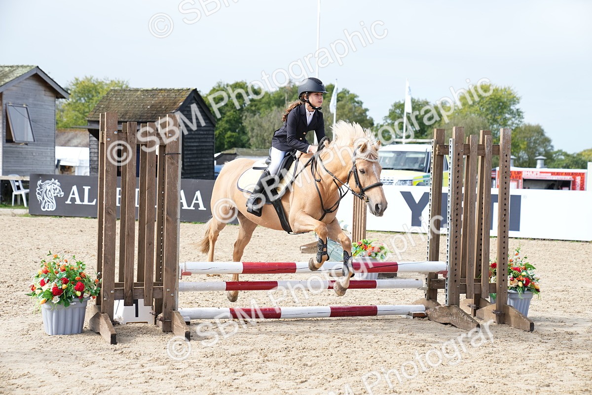 SBM_03270 - J55 - Clear Round 60cm