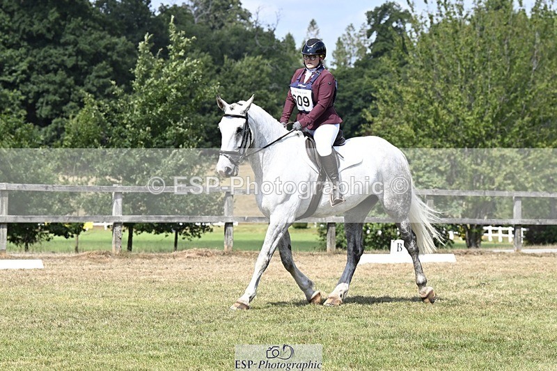 250822A-121254-22626 - DR 11.00 to 12.00