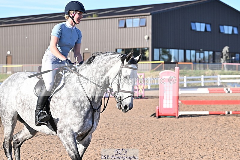 250708A-191944-00784 - 110cm Classes