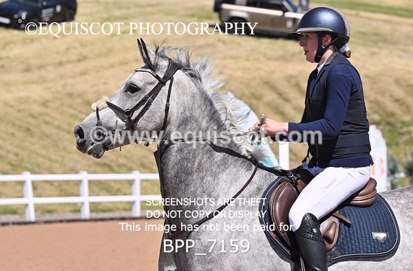 BPP_7159 - CLASS 14 FRI Nupafeeds Senior Dicovery/1m open