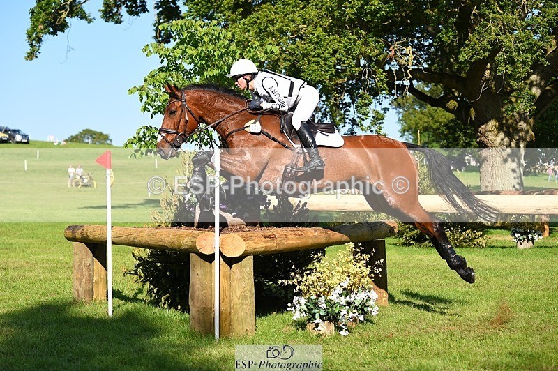 230527-174652-13634 - 161-HEADS_UP-Jemima_Howden-XC