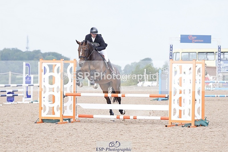 240831A-110834-01086 - 111-Joe.Roome-MEADOWMARSH.DANCING.MILLIE