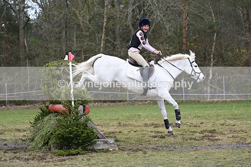 WJ7_1051 - Time 11:56 to 12:12