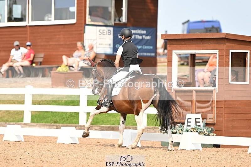 250816-154107-06227 - 123-Lorraine.MorrisLissyegan.Coloured.Lady