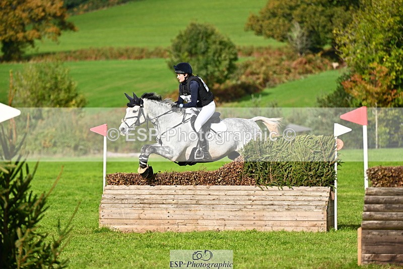251025A-131753-20251 - F-464-Sophie.Aldrich