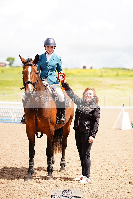 240526A-122704-08060 - Cls 26 Chard Equ 1.05m and 1.10m Grand Prix