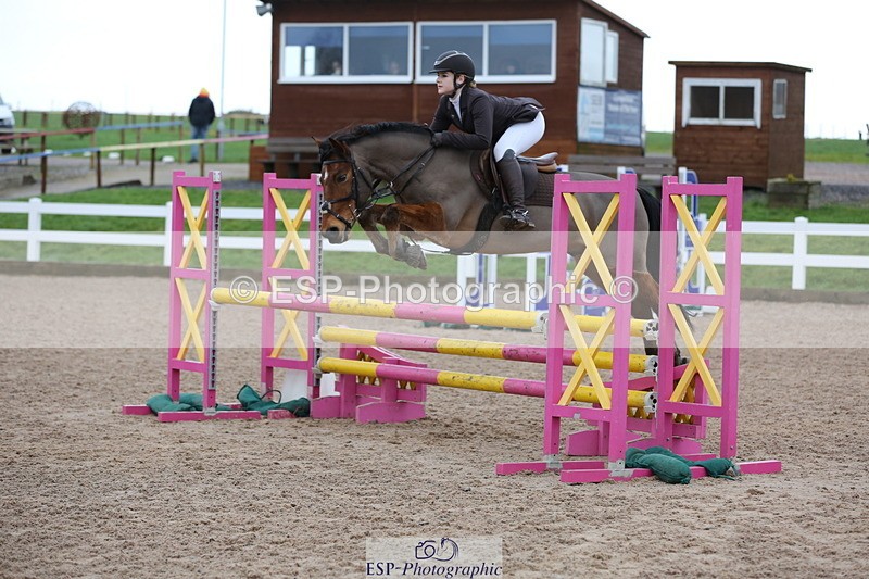 240211A-104105-02189 - Cls 4 Pony Discovery & 90cm Open