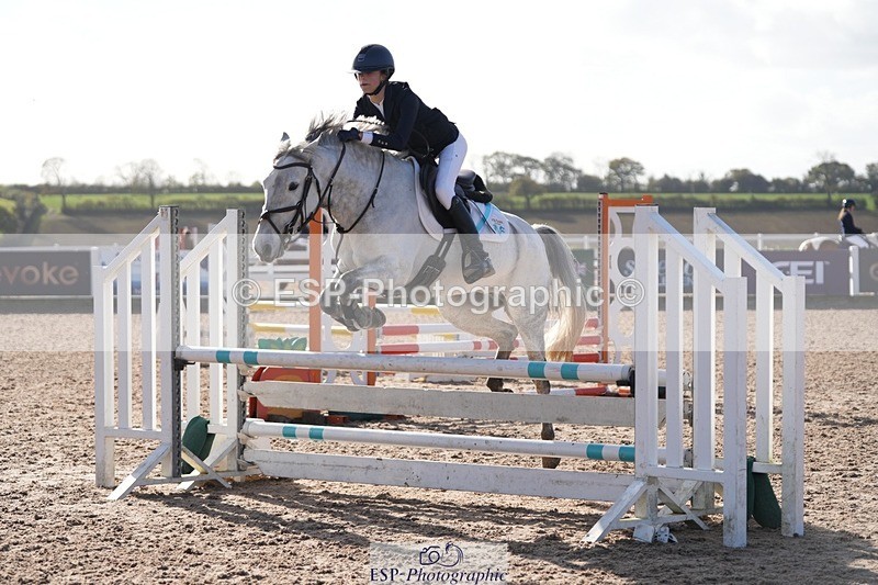 251025-115652-00230 - Cls 8 Pony Winter Pearl Champ Qualifier