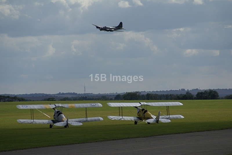P1015 - Planes