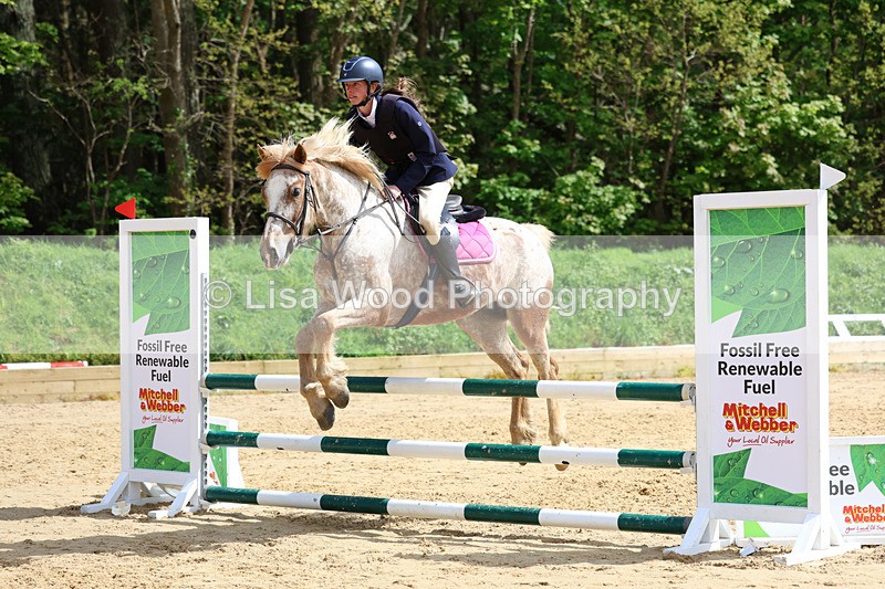 3E7A7948 - Class 10: 90 cm open