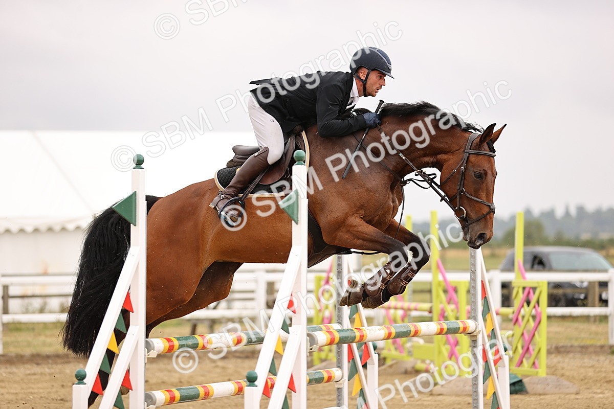 SBM_026505 - Class 12 - Amateur Championship Qualifier 1.05m