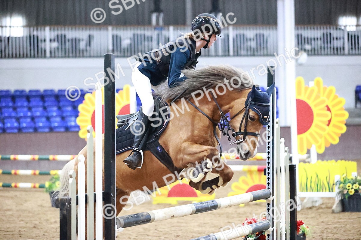 SBM_001733 - Class 9 - Pony Intro 75cm