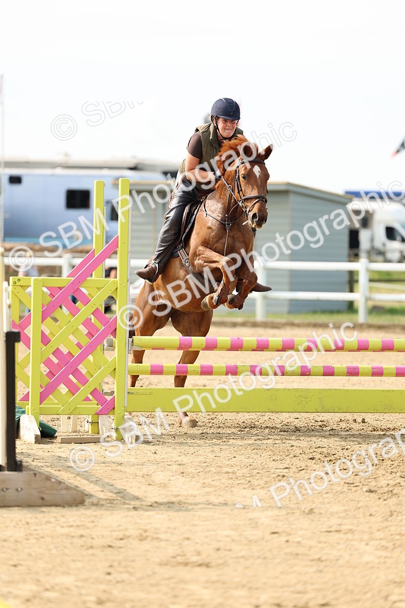 SBM_004012 - Class 15 - Clear Round