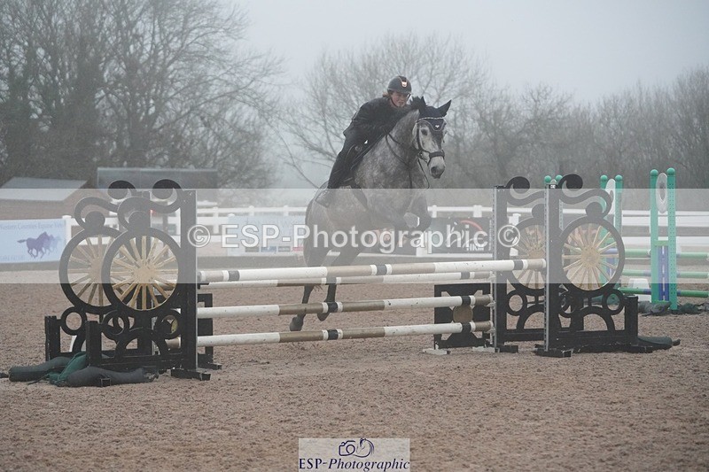 251207-101202-01634 - Cls 16 Blue Chip Winter Qualifier and 90cm